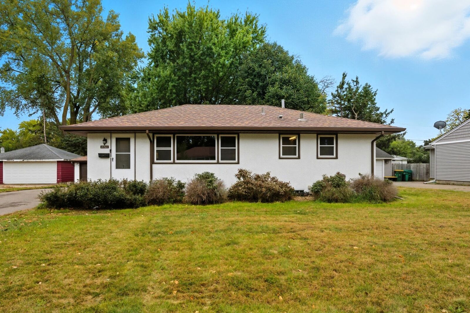 Property Photo: 4401 Winchester Lane MN 55429