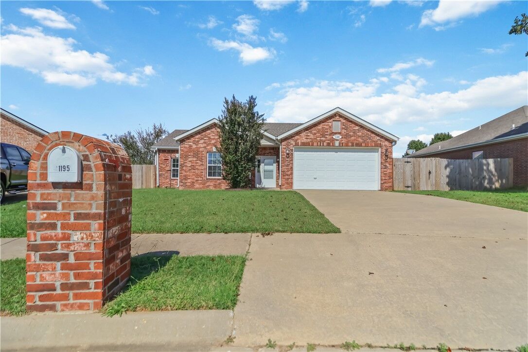 Property Photo:  1195 Apache Trail  AR 72764 