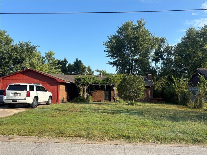 505 SE 10th Street  Bentonville AR 72712 photo