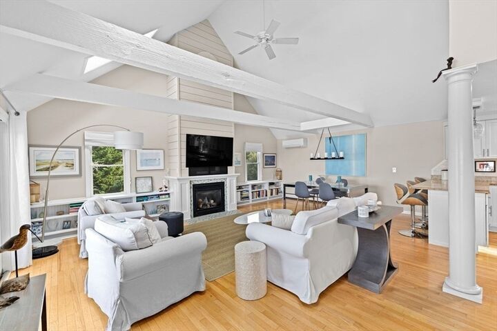 Property Photo:  7 Borden Road  MA 02066 