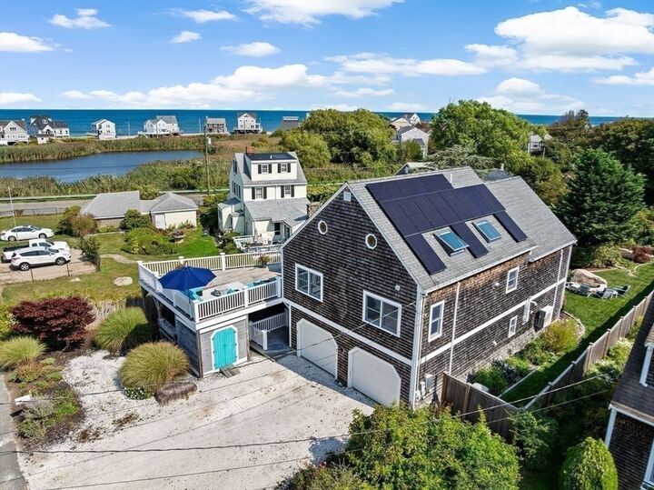 Property Photo:  7 Borden Road  MA 02066