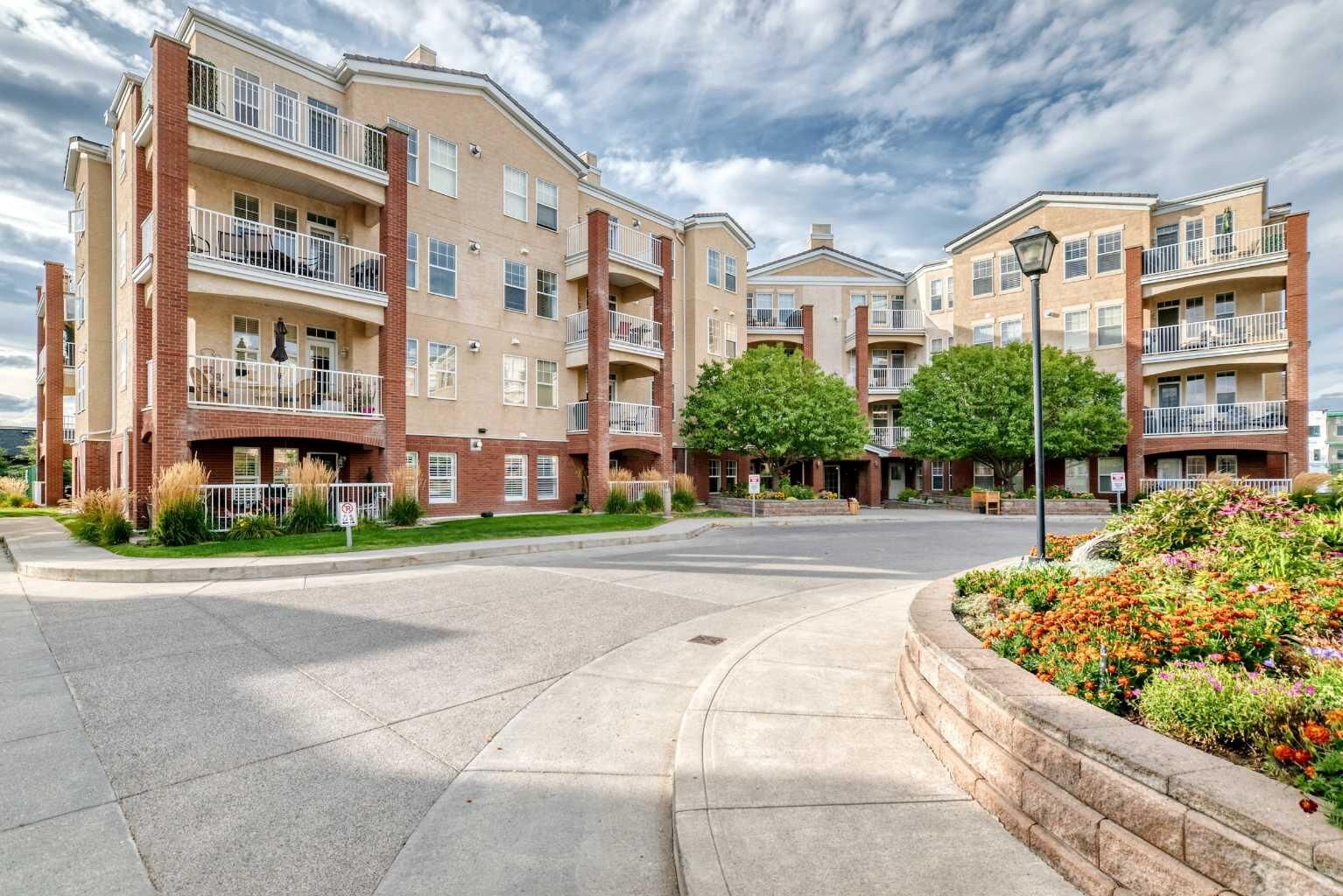 Photo de la propriété: 14645 6 Street SW 4413 AB T2Y 3S1