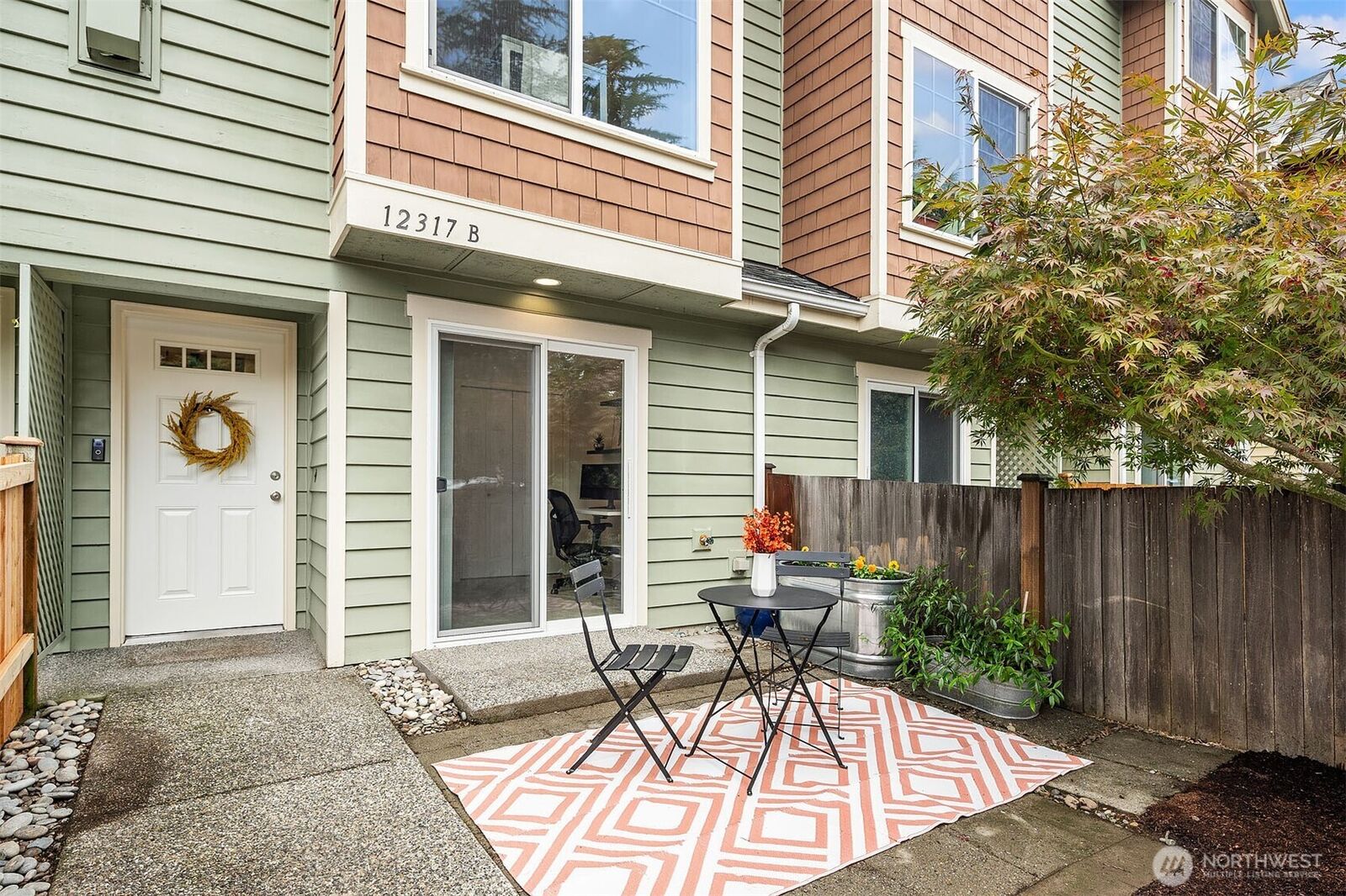 Property Photo:  12317 B  10th Place NE  WA 98125 
