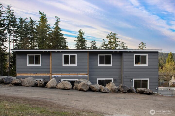 Property Photo:  1032 4  Guard Street  WA 98250