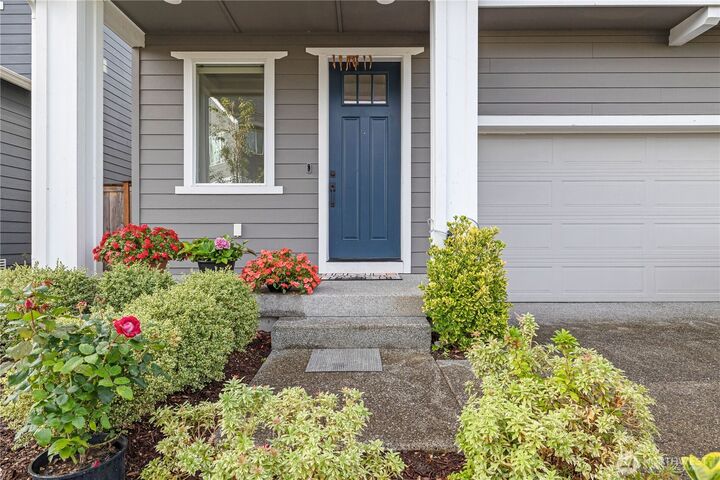 Property Photo:  1124  133rd Place SW  WA 98204 