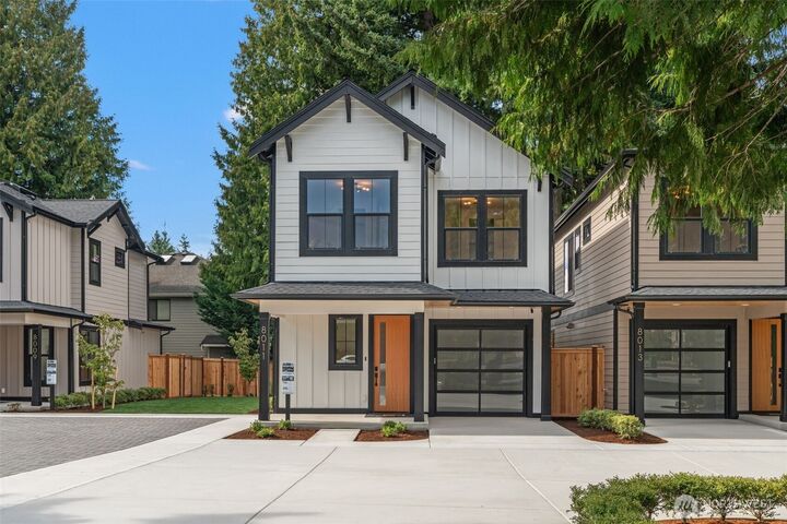 Property Photo:  8011  131st Place NE  WA 98033 