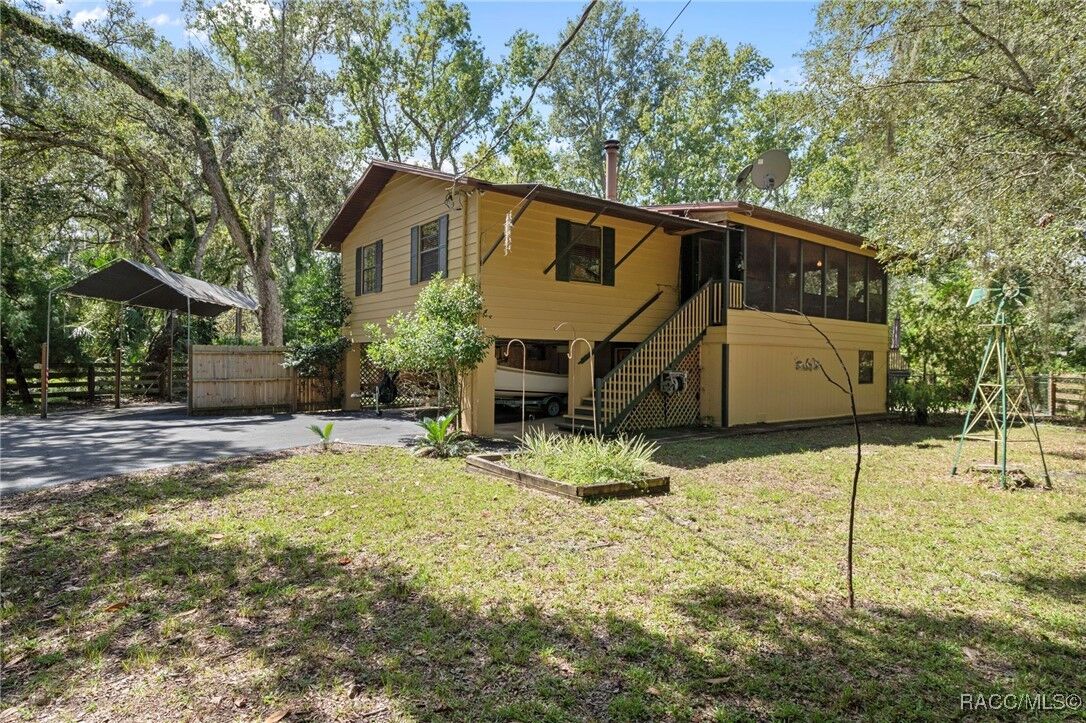 Property Photo: 7972 S Four Oaks Point FL 34436