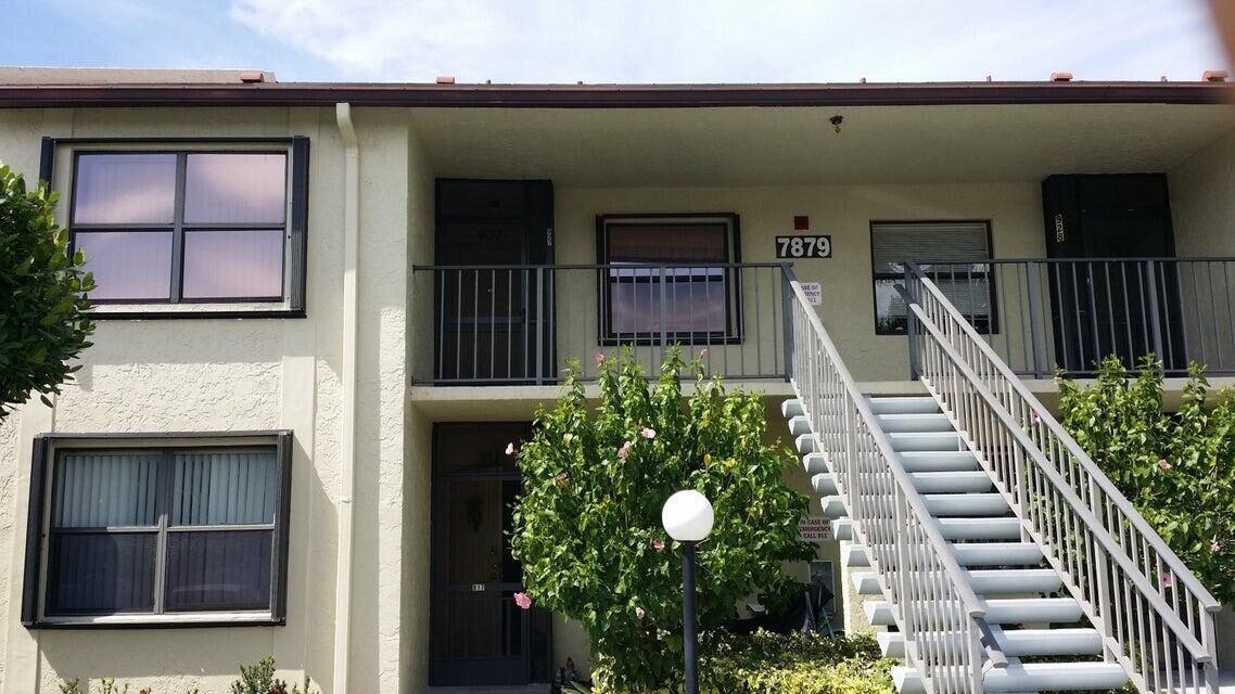 Property Photo:  7879 Willow Spring Drive 927  FL 33467