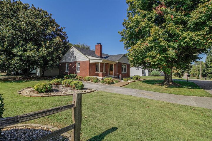 Property Photo:  804 Owen Street  KY 42127 