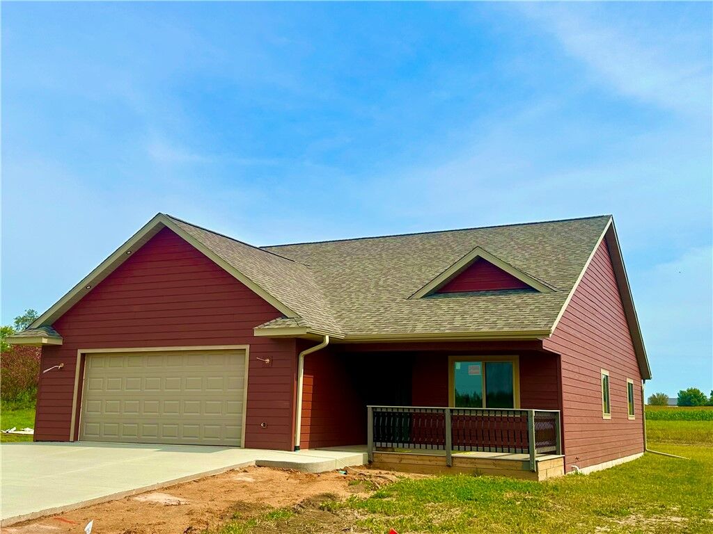 Property Photo:  626 S East Street  WI 54757 