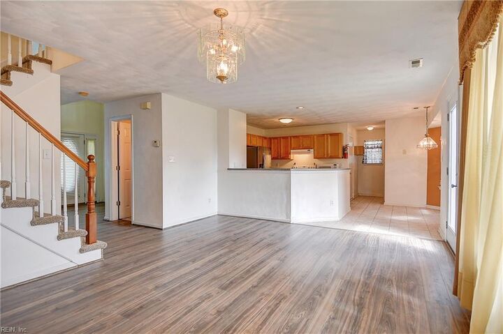 Property Photo: 103 Woodlake Ter VA 23434