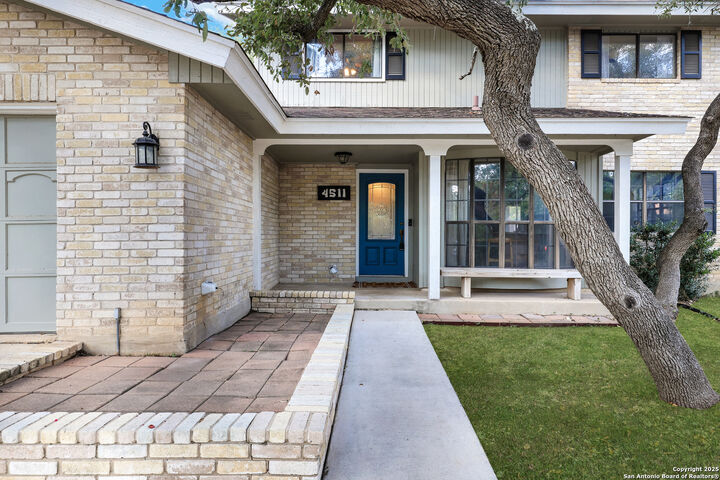 Property Photo:  4511 Black Walnut Woods  TX 78249 