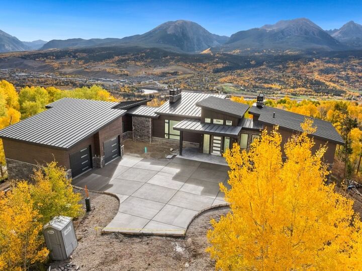 690 Lakeview Circle  Silverthorne CO 80498 photo