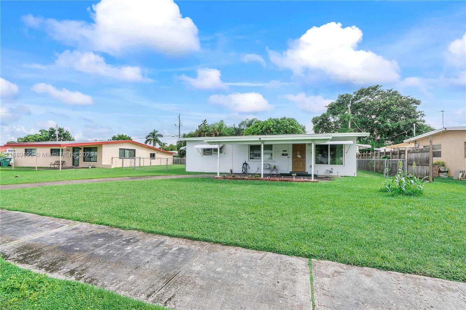 Property Photo: 14522 SW 289th Ter FL 33033