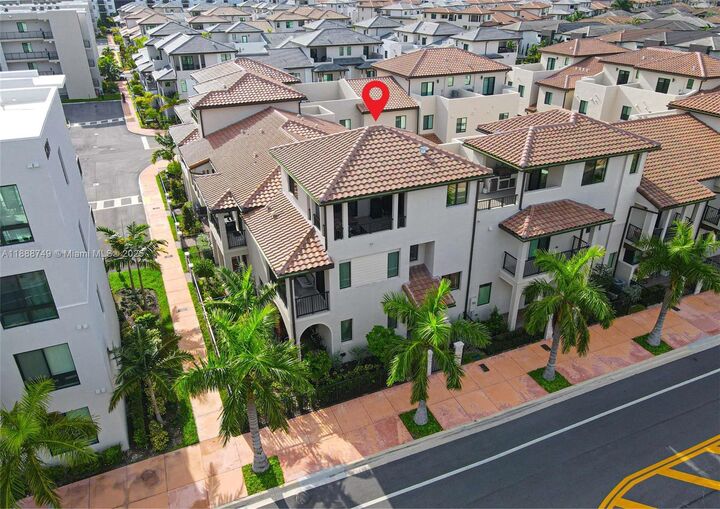 Property Photo:  4260 NW 82nd Ave  FL 33166 
