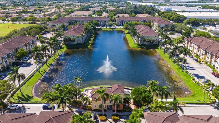 8999 NW 107th Ct 216-1  Doral FL 33178 photo