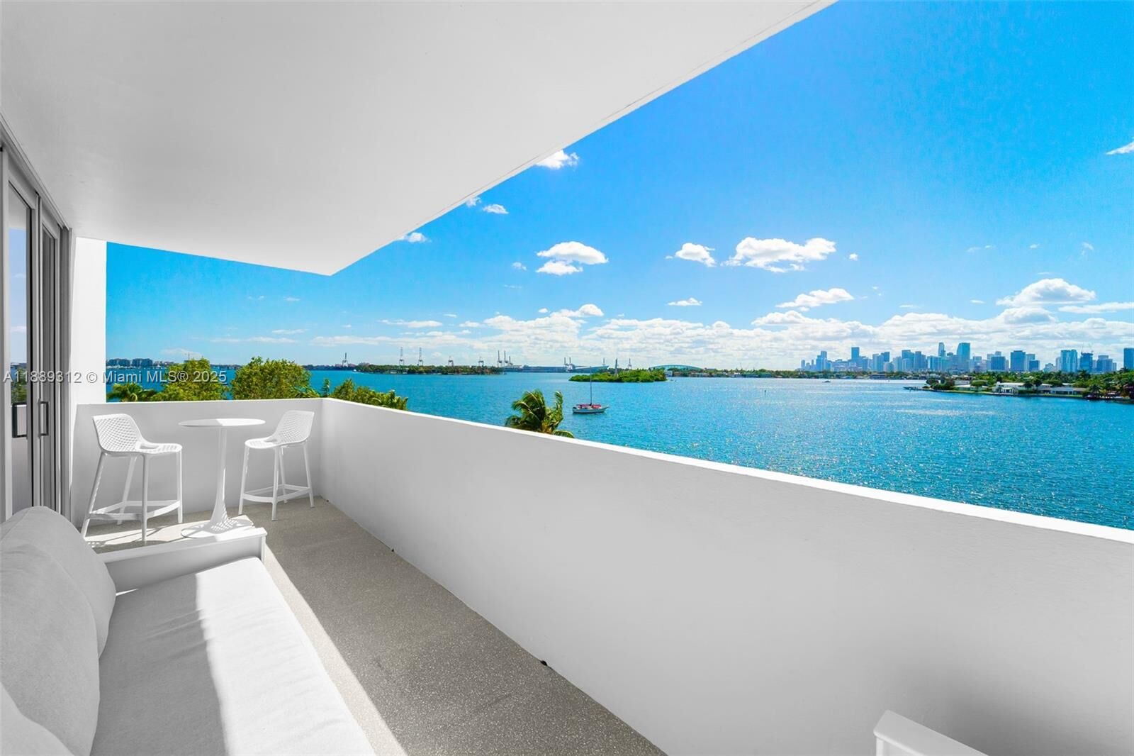 Property Photo: 5 Island Ave 5D FL 33139