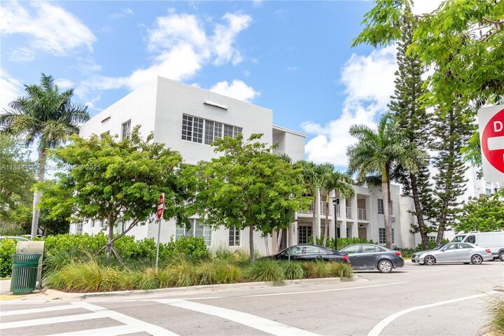 1241 14th St 9  Miami Beach FL 33139 photo