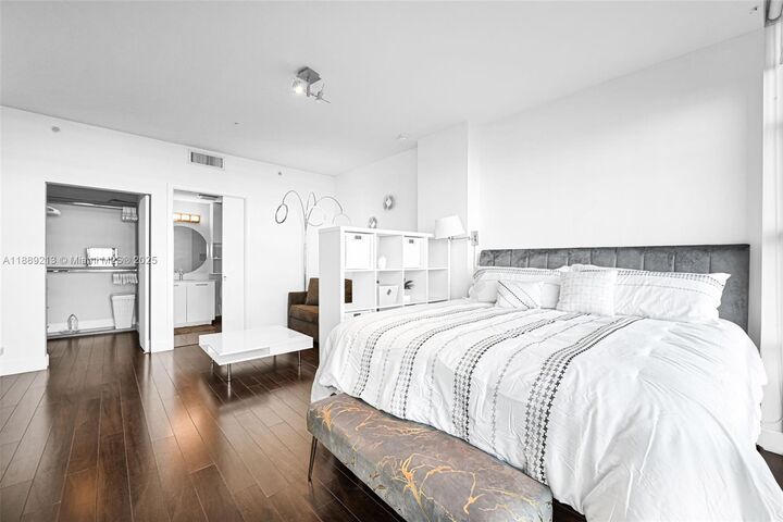 Property Photo: 3451 NE 1st Ave M0503 FL 33137