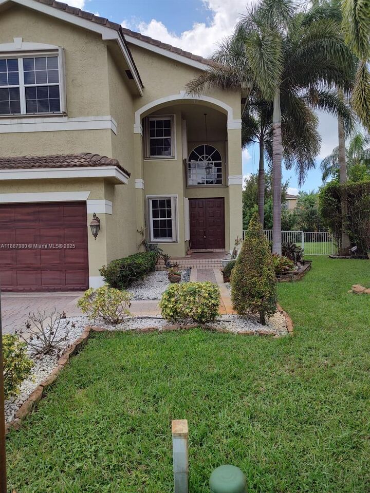 1942 SW 156th Ave  Miramar FL 33027 photo