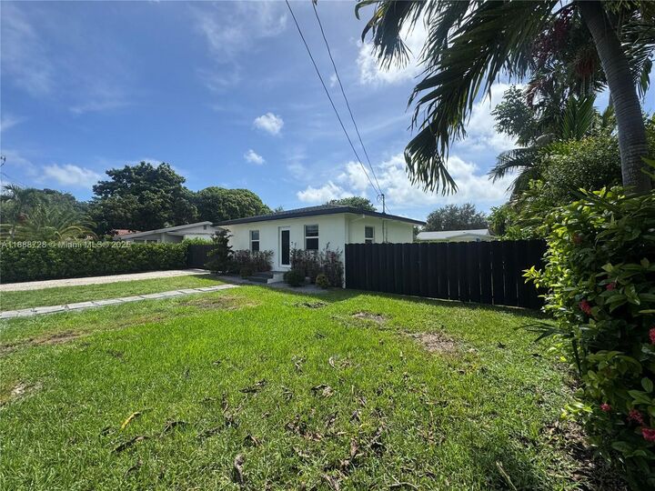 Property Photo: 9050 SW 156th St FL 33157