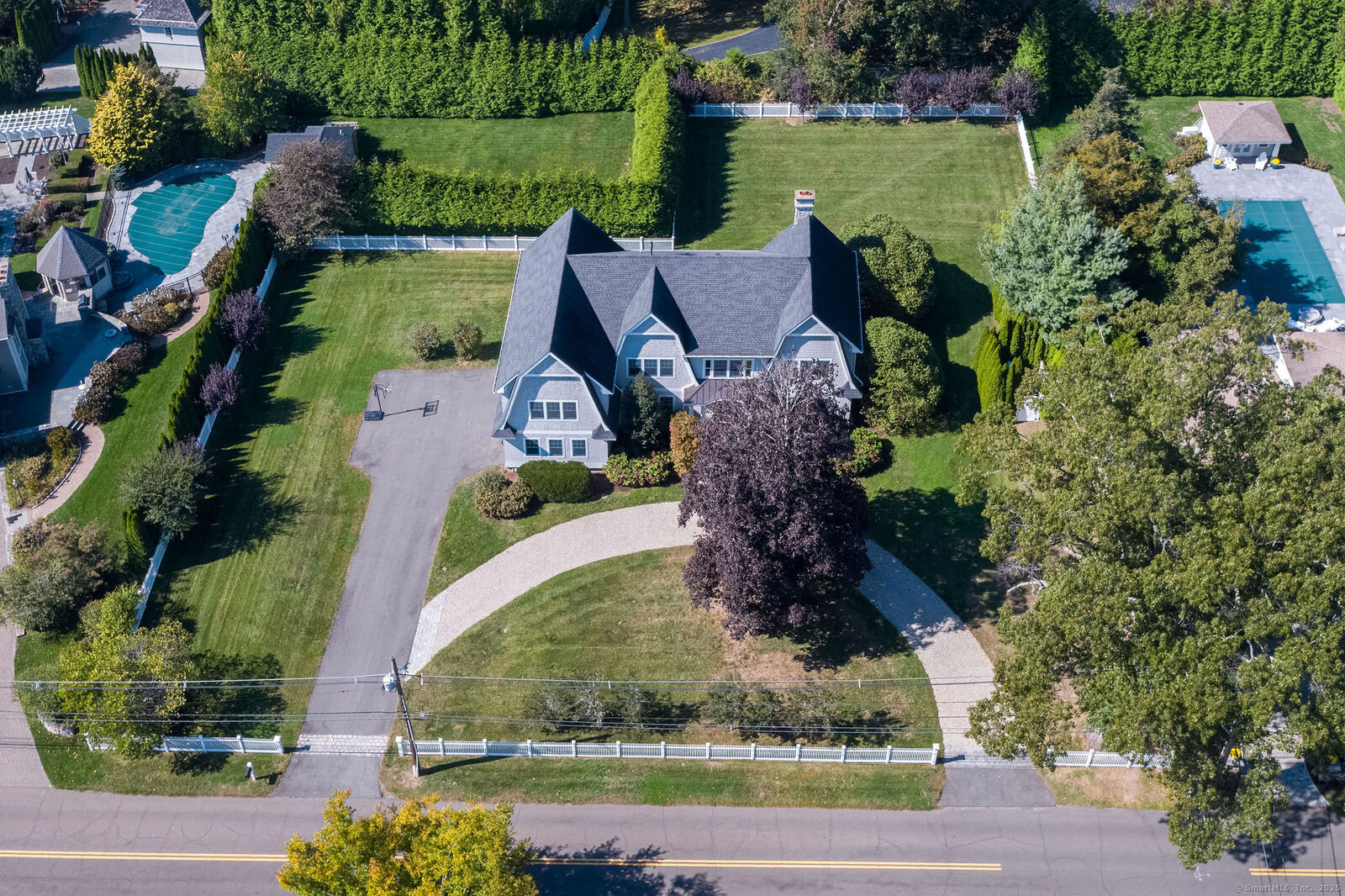 Property Photo:  98 Island Avenue  CT 06443 