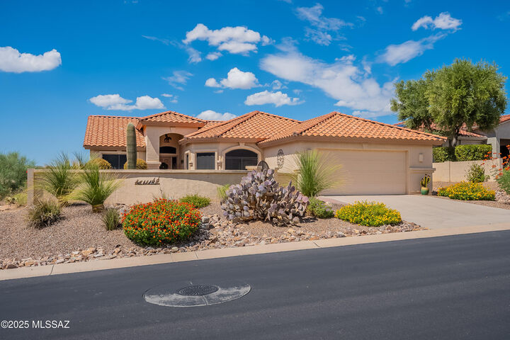 Property Photo: 39316 S Sand Crest Dr AZ 85739