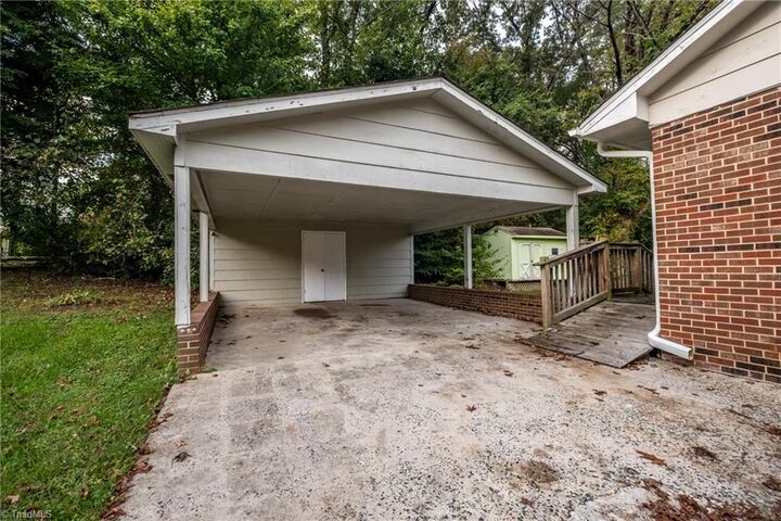 Property Photo: 1717 Prince Albert Drive NC 27405