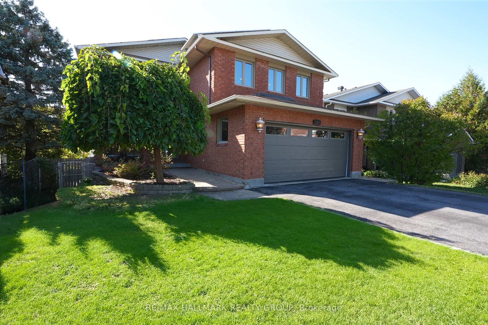 Photo de la propriété: 1354 Gaultois Avenue ON K1C 3G6