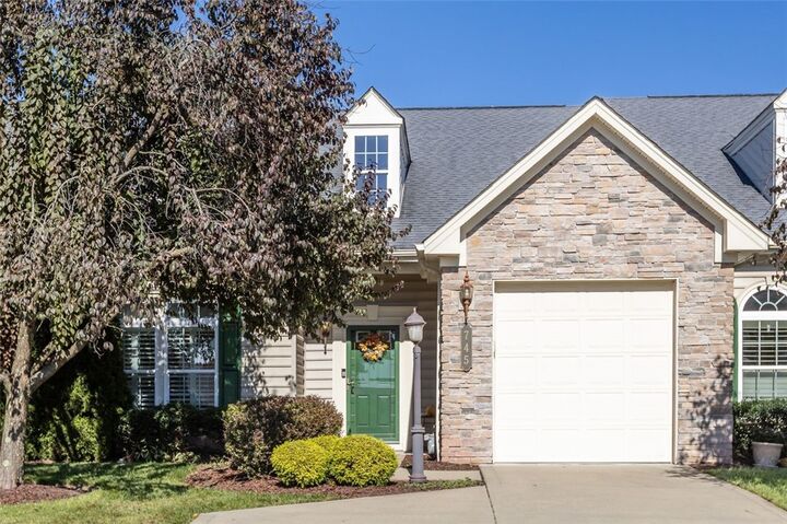 Property Photo:  745 Marigold Court  PA 15017 