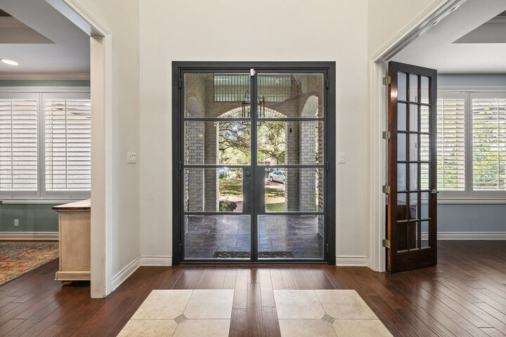 Property Photo:  1213 Grosvener Court  TX 78746 