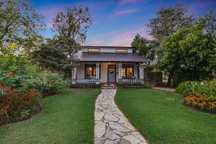 Property Photo: 5412 Aurora Drive TX 78756