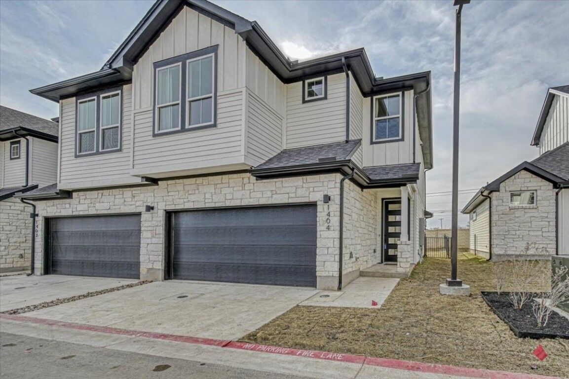 Property Photo: 2600 Gattis School Road 1101-1104 TX 78664