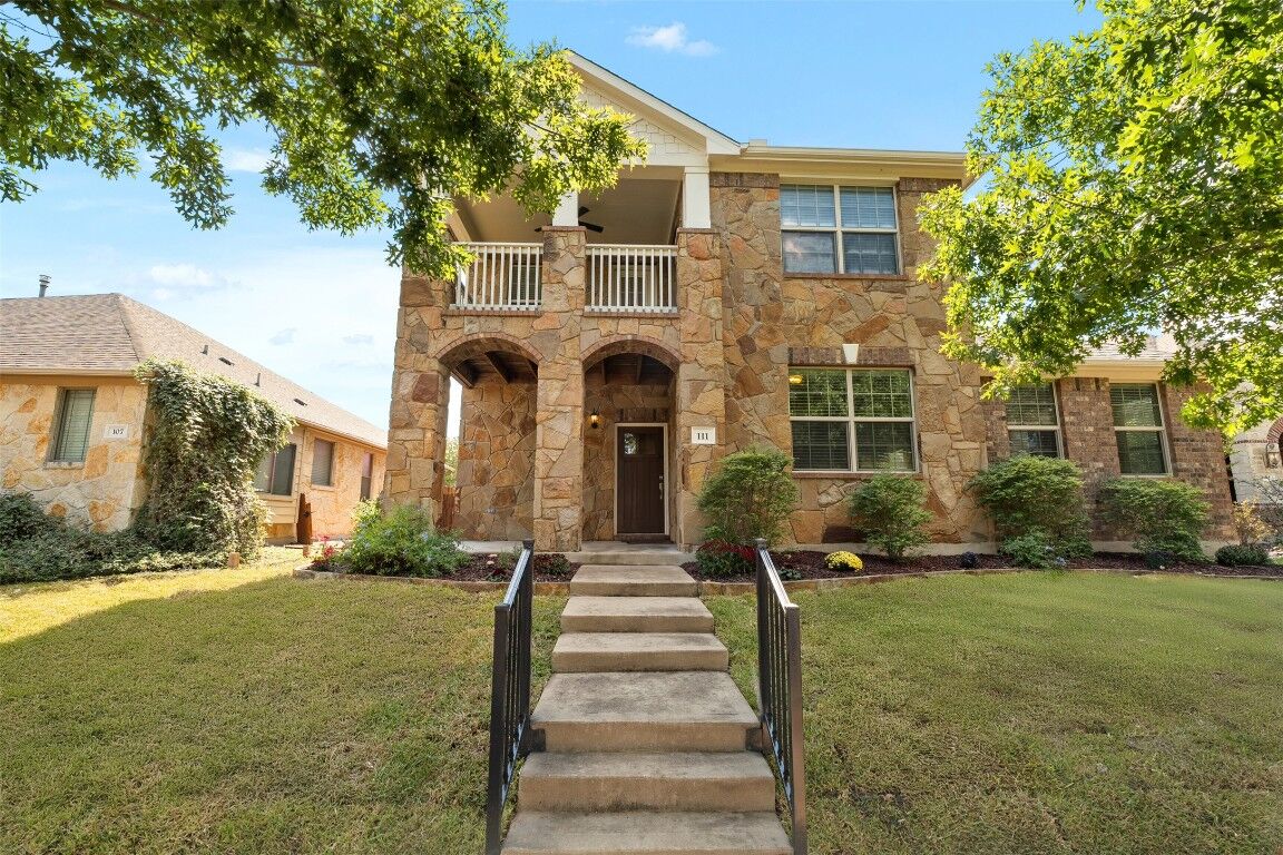 Property Photo:  111 Sycamore Street  TX 78633 
