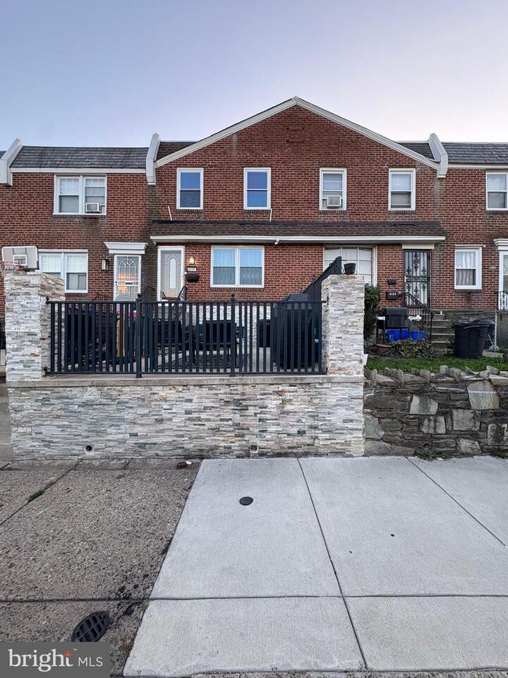 4326 Shelmire Avenue  Philadelphia PA 19136 photo