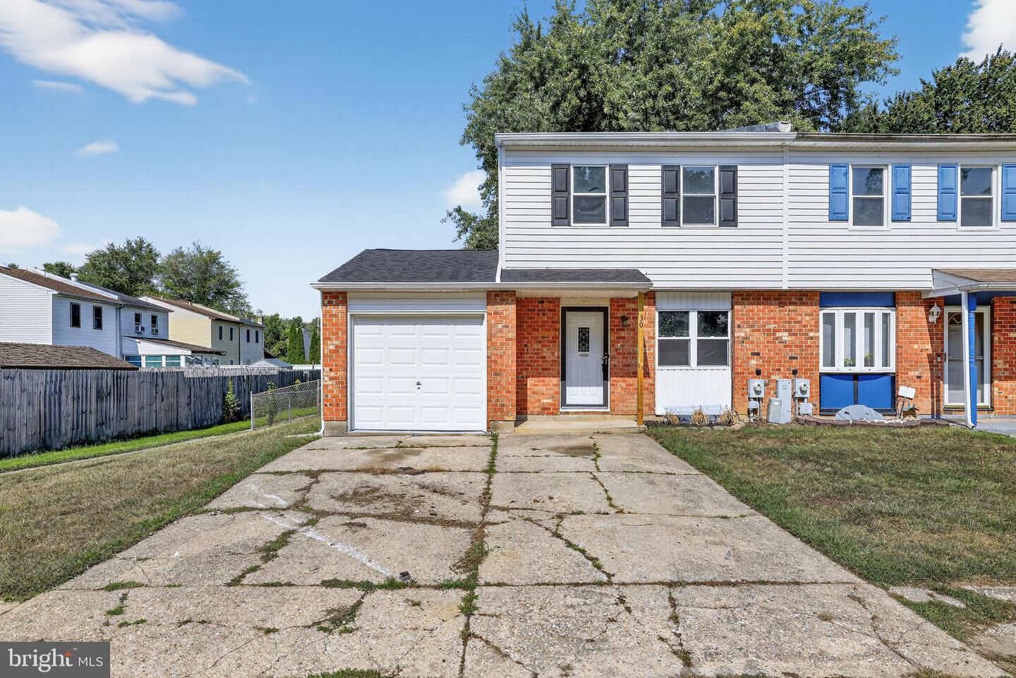 Property Photo:  30 Bradley Drive  DE 19702 