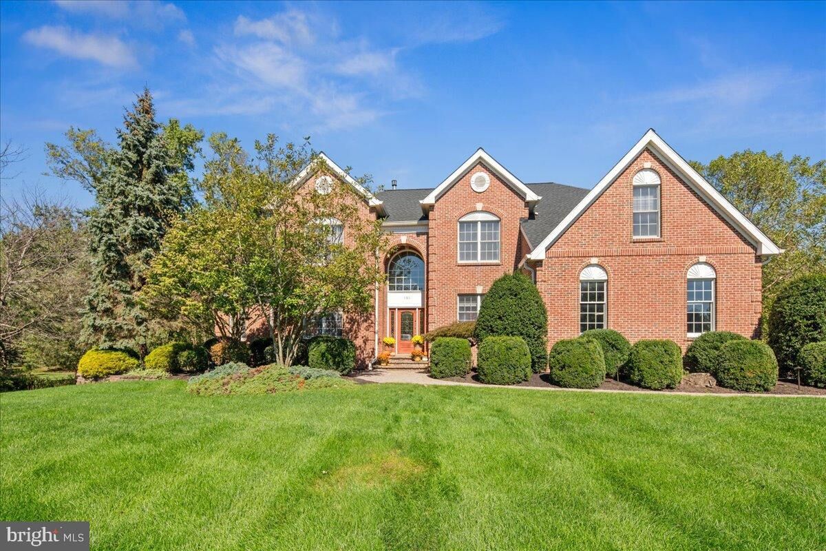 Property Photo:  161 Grayson Drive  NJ 08502 