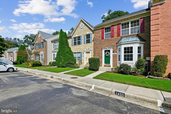 Property Photo: 1455 Falcon Nest Court MD 21012