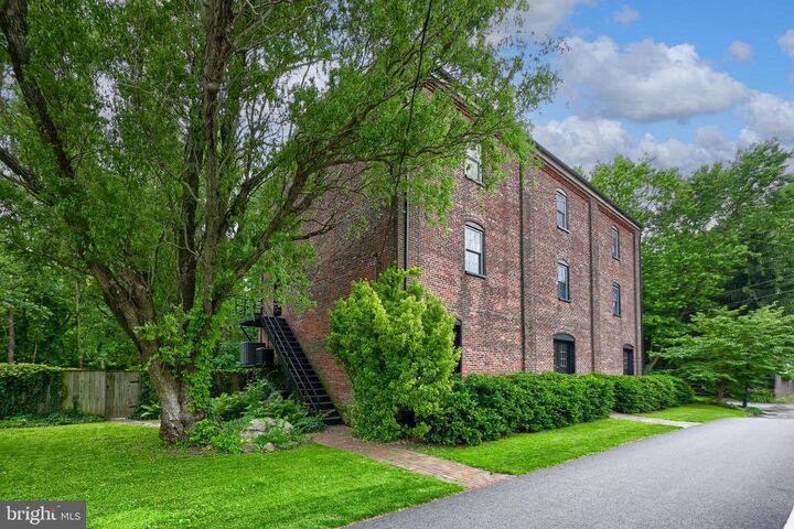 Property Photo:  501 E Front Street  PA 17547 