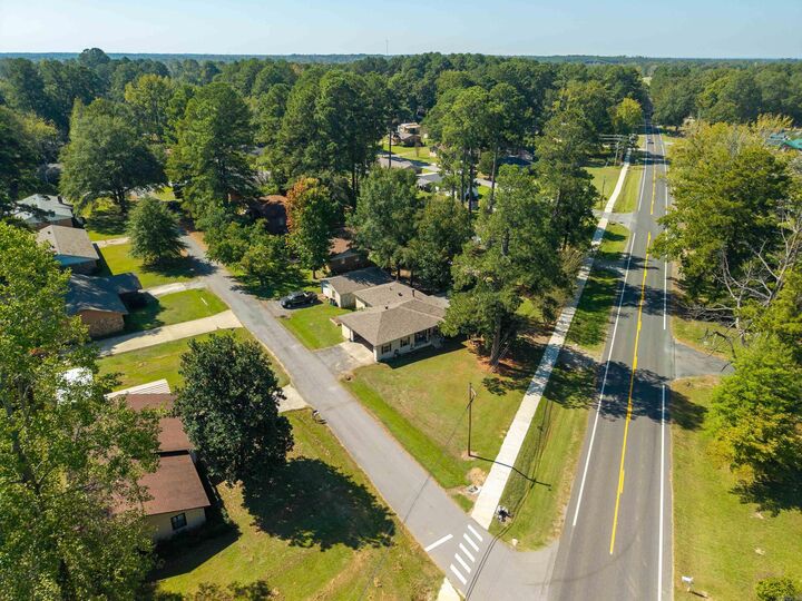 Property Photo:  1105 S Rose  AR 72150 