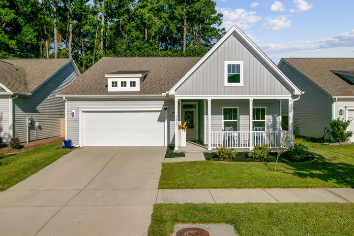 Property Photo:  1573 Thin Pine Drive  SC 29455 