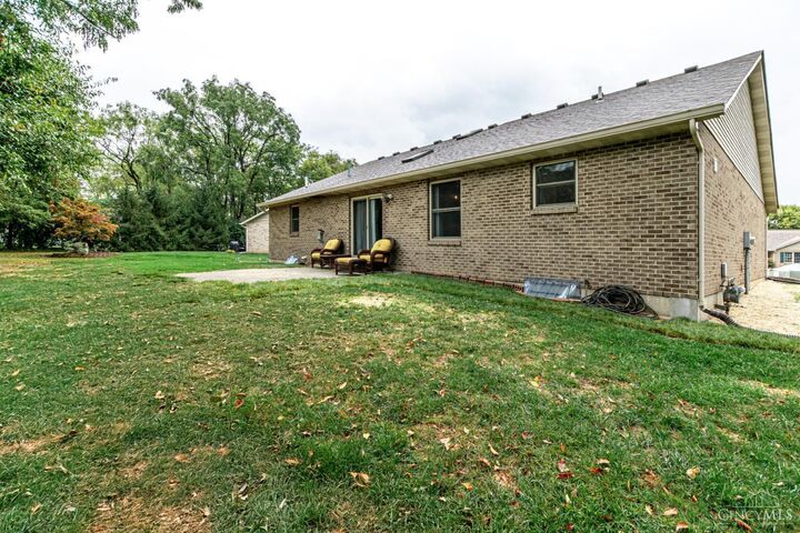Property Photo:  512 Fenwick  OH 45014 