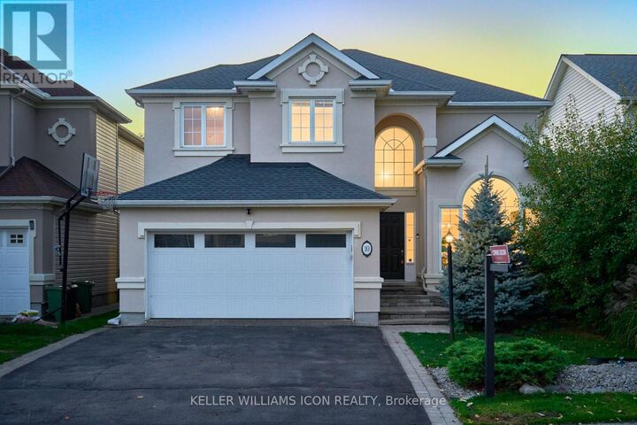 Property Photo:  10 Pondhollow Way  ON K2J 4Y4 