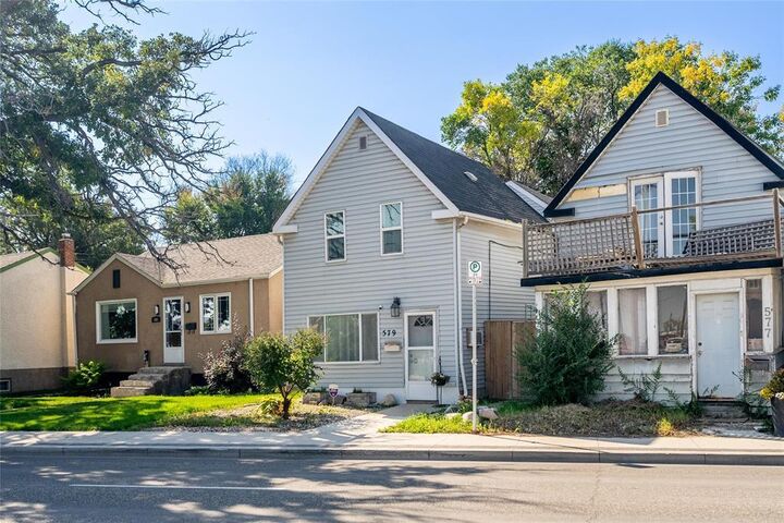 Property Photo:  579 Archibald Street  MB R2J 0X7 