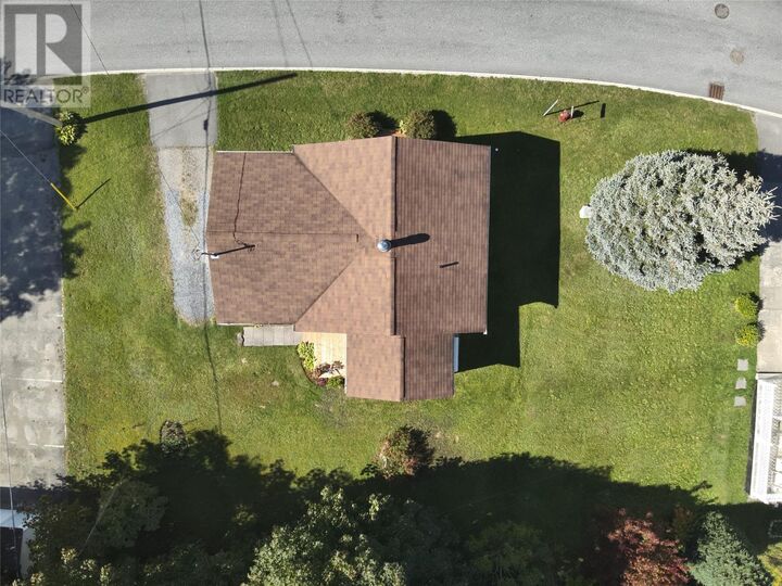 Property Photo:  4 Hillview Avenue  NL A2N 1S3 