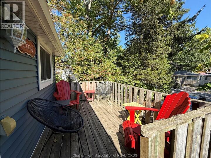 Photo de la propriété:  29 Elmwood Avenue  ON N0M 1T0 