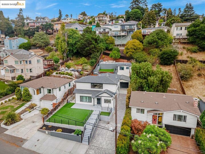 Property Photo:  7900 Michigan Ave  CA 94605 