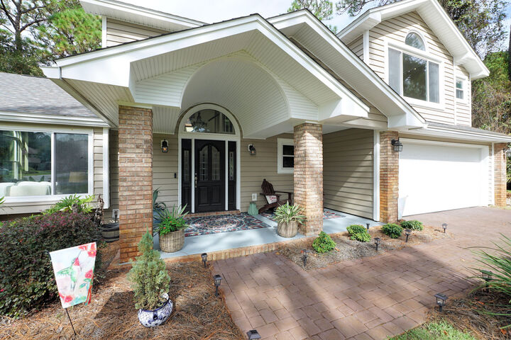 Property Photo: 26 Southwind Court FL 32578