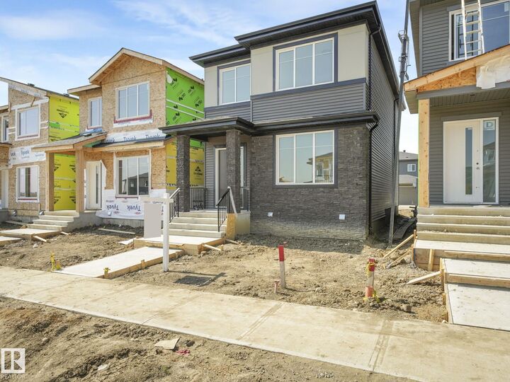 Property Photo: 10 Catria Point AB T8H 3A9