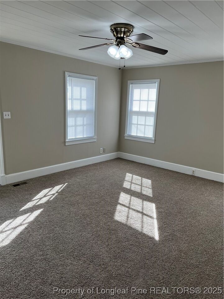 Property Photo:  509 E 15th Street  NC 28358 